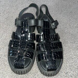 SOREL ONA STREETWORKS PLATFORM LUG SOLE FISHERMAN SANDALS  EUC WOMEN'S 10